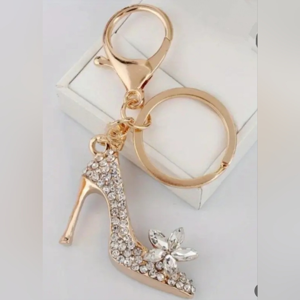 Elegant Crystal-Studded Women's Purse Charm